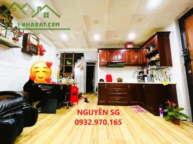 BÁN NHÀ LÊ VĂN SỸ, Q.3, NHỈNH 5 TỶ - 4 TẦNG - 40 M2 (4 x 10) - THU NHẬP ỔN ĐỊNH 260 TRIỆU. - 1