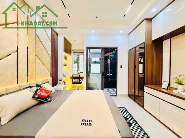 Bán nhà hẻm đẹp Bùi Viện phường Phạm Ngũ Lão quận 1, DT: 3.8x15m, tiện xây mới, giá 8.4 tỷ