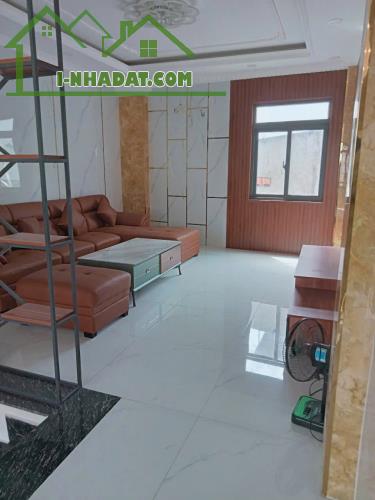 Bán Nhà Mặt Tiền Giá Rẻ Chỉ Việc Dọn Vào Ở Tại Đường 11 , Trường Thọ , Thủ Đức - 3