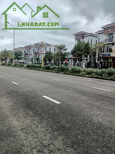 Golden hills city, siêu phẩm đất nền góc 2mt, đường 10m5, và 7m5, dt367m2, chỉ 12tỷ700 - 4