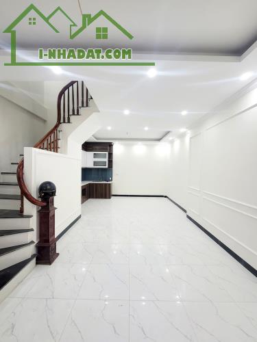 Bán Nhà Đắc Sở Hoài Đức, 40m2*4Tầng. Ngõ thông chỉ 20m ra đường ôtô gần chợ, trường học. - 2