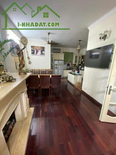 BÁN NHÀ -5 TẦNG -LÔ GÓC -THANG MÁY -VỈA HÈ -KINH DOANH -VIEW MẶT HỒ TÂY -TÂY HỒ -HÀ NỘI - 3