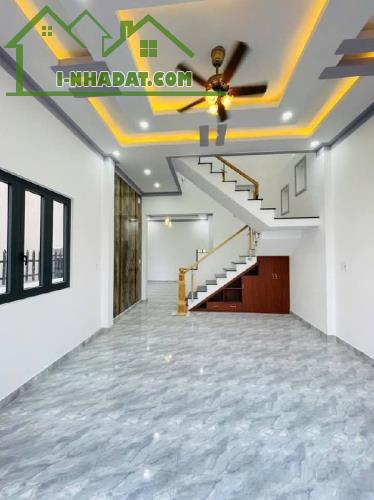 bán gâp nhà 90m2 đất đô thị mặt tiên Kinh Doanh giá rẻ gần bình chánh - 2