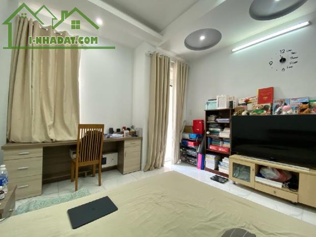 BÁN NHÀ KHU TÊN LỦA - AEON BÌNH TÂN - 4 X 15 X 4 TẦNG - HẺM XE HƠI - 7.8 TỈ - 3