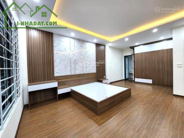 Bán nhà Kim Giang DT 40m2 x 5T, ngõ to, nhà đẹp, giá 5,95 tỷ, mới, ở luôn, SĐCC - 1