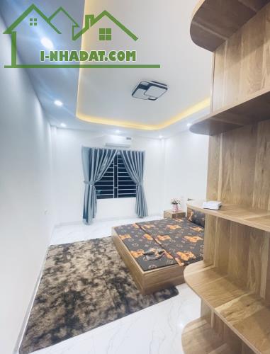 Nhà đẹp ở ngay Quang Tiến 35M x 5T, 5,75 tỷ, ngõ Ô TÔ tránh, Full nội thất