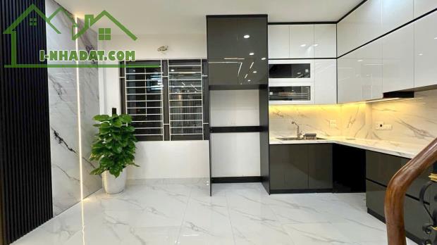 Bán nhà ngõ 203 Kim Ngưu DT 72m2x5T thang máy full nội thất - 1
