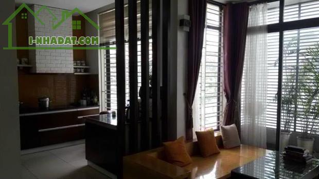 Bán Siêu Phẩm MP Nguyễn Văn Cừ Long Biên 180m2 MT 8m, Giá 58 Tỷ, Phù Hợp Xây Toà Nhà Vp - 1