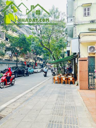 Bán Đất Tặng Giấy Phép 8 Nổi 3 Hầm MP Quận Hai Bà Trưng 400M MT 15M Vỉa Hè 4M Giá 266 Tỷ - 1