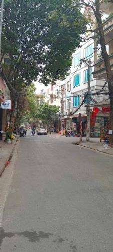 BÁN NHÀ: NGUYỄN NGỌC NẠI -THANH XUÂN.         +DT:71M2 X 5T X 6.4M.MT.