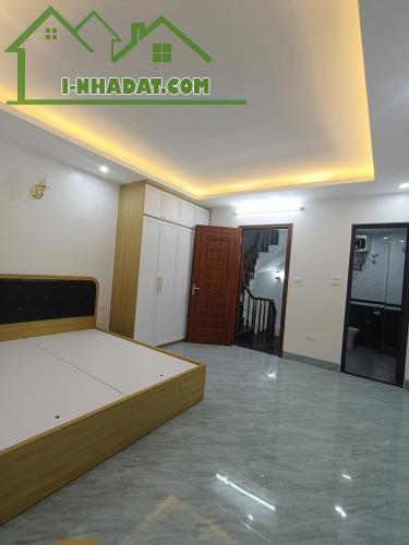15876005 	 Bán nhà PHÚ Đô - Nam Từ Liêm - mới tinh - full nội thất - ô tô đỗ cách 20m
