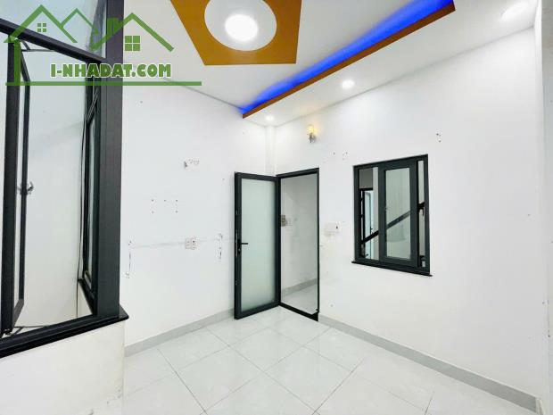 Nhà ô tô đỗ cửa, Phan Huy Ích cạnh Trường Chinh, 4.75 tỷ