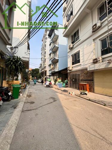 BÁN TÒA CHDV SIÊU VIP - 7 TẦNG THANG MÁY - 23 PHÒNG FULL NỘI THẤT. 90m2 MT 8m giá TT