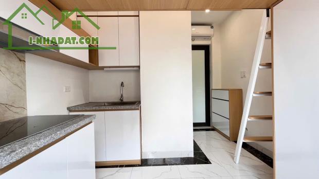 BÁN TÒA CHDV SIÊU VIP - 7 TẦNG THANG MÁY - 23 PHÒNG FULL NỘI THẤT. 90m2 MT 8m giá TT - 4