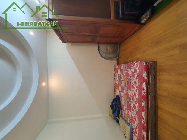 Bán nhà Ngọc Thụy, 5 tầng, 45m2 ngõ nông, rộng,giá 6 tỷ nhỉnh xíu