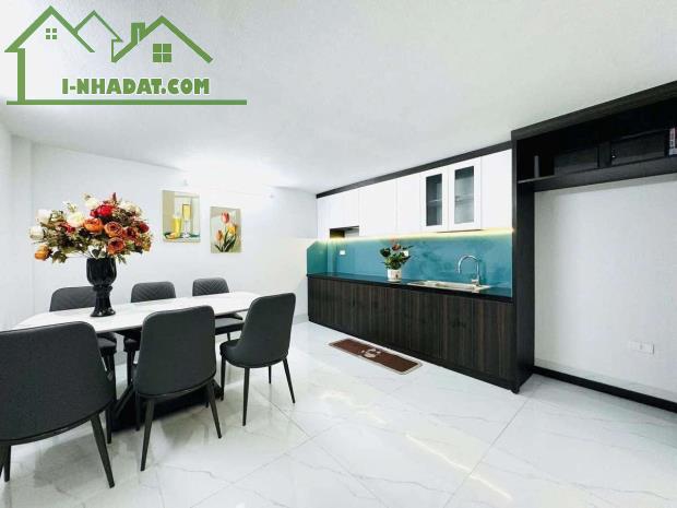 Nhà Hiếm- Lô Góc mới xây- full nội thất nhập khẩu - 2