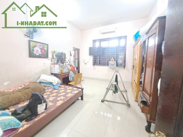 Gấp bán nhà Phạm Văn Đồng, Thủ Đức, giá 23T9, dt 410m2, thu nhập 30 tr/tháng.
