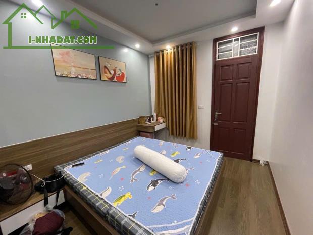 Bán Nhà Đặng Văn Ngữ, 36m², Gần Ô Tô, Full Nội Thất, Cách Phố Vài Bước Chân, Chỉ 6.35 Tỷ - 2