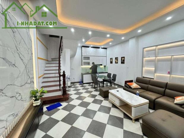 NHÀ ĐẸP - TRUNG TÂM NGUYỄN KHANG - CÔNG NĂNG ĐẦY ĐỦ - TẶNG FULL NỘI THẤT - 5
