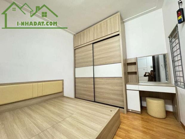NHÀ ĐẸP - TRUNG TÂM NGUYỄN KHANG - CÔNG NĂNG ĐẦY ĐỦ - TẶNG FULL NỘI THẤT
