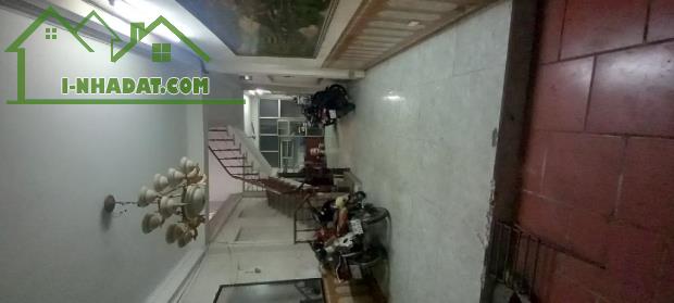 Láng Hạ, Ba Đình, 65 m2, MT 4 m, ngõ 3 gác, 6 tầng, 2 thoáng, giá chỉ 10.9 tỷ