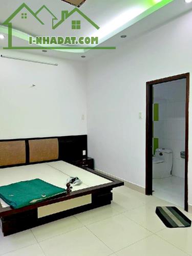 Mặt tiền đường số Ba tơ 5x19 đúc 4 tầng chỉ 9 tỷ