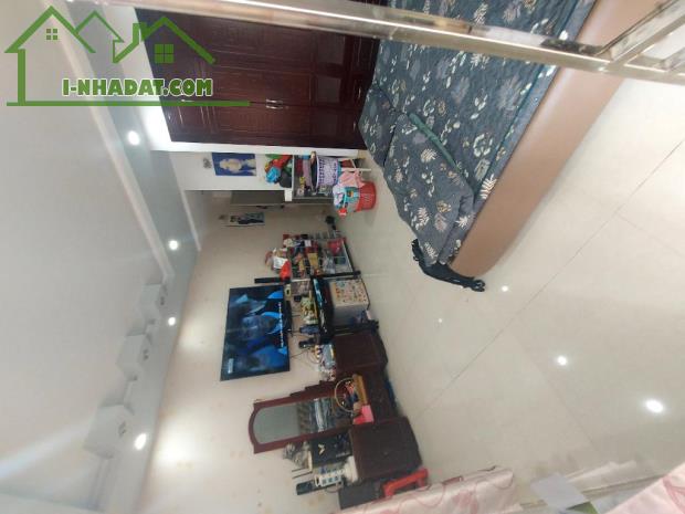 Mặt tiền đường số chợ Bình Điền 5x20 đúc 5 tầng chỉ 9 tỷ - 2