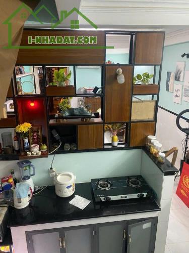 NHÀ BÁN Đ LÊ VĂN LƯƠNG CẠNH KDC HIM LAM TRUNG TÂM QUẬN 7 DT 57 M2 3 TẦNG 4 PN GIÁ 5.95 TỶ. - 7
