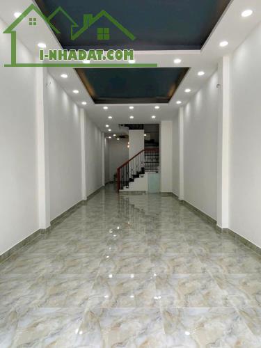 Mặt tiền 2 lầu/ST Âu Dương Lân P2Q8, giá 14.5 tỷ