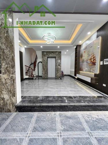 NHÀ ĐẸP - KHƯƠNG ĐÌNH - 6 TẦNG THANG MÁY - DT 45M - MT 5,2M - GIÁ 9,9 TỶ - 2