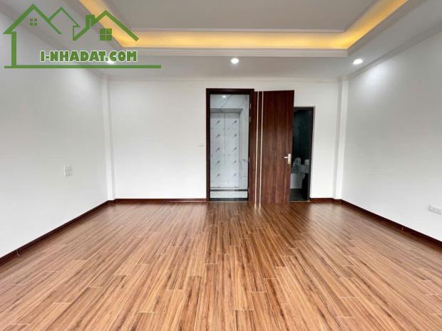 NHÀ ĐẸP - KHƯƠNG ĐÌNH - 6 TẦNG THANG MÁY - DT 45M - MT 5,2M - GIÁ 9,9 TỶ - 3