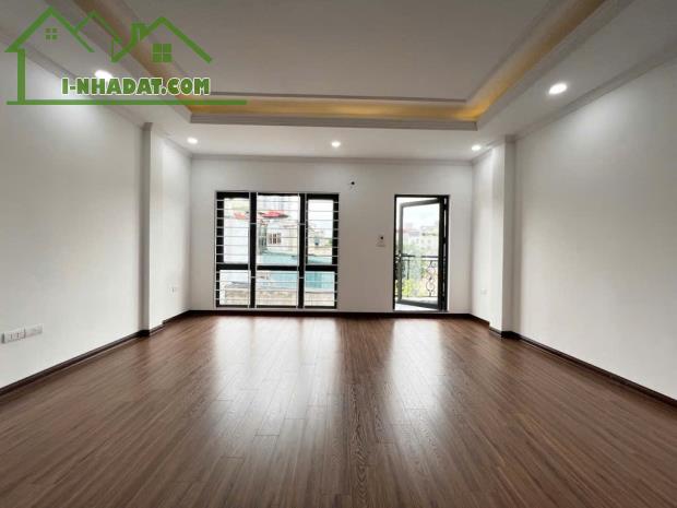 NHÀ ĐẸP - KHƯƠNG ĐÌNH - 6 TẦNG THANG MÁY - DT 45M - MT 5,2M - GIÁ 9,9 TỶ - 4