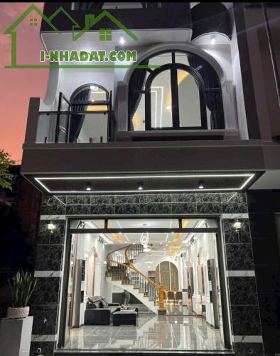 Bán căn nhà giá trả trước 500tr nhận nhà vào ở ngay