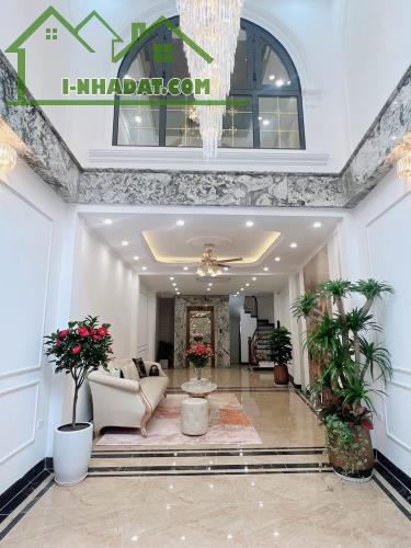 Bán nhà phố Lò Đúc,Hai Bà Trưng, 15m ra phố, 7 tầng, Gara ô tô giá 22,9tỷ