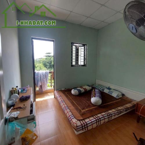 THẲNG 1 TRỤC - 75M2 - CHỈ 4.1 TỶ(TL)- CÁCH MT NGUYÊN VĂN QUÁ CHỈ 100M - DTCN 72M2 NỞ HẬU - 2