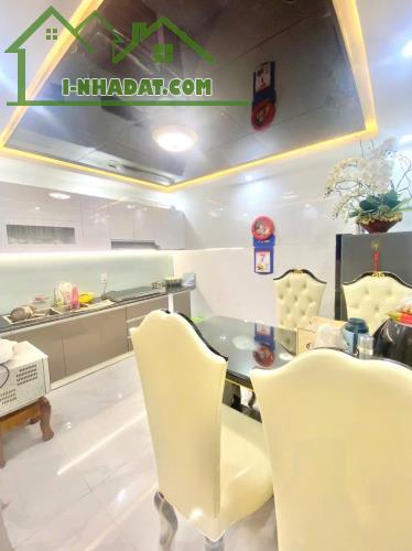 Bán nhà MT, Dương Khuê, Q, Tân Phú , 8.5m x 18m, CN 152 m² - Giá 25 tỷ TL - 1