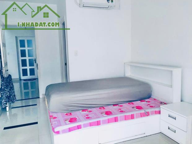 Bán Nhà HXT Dương Quảng Hàm  P5  ,6,9m x 15m , 4 Lầu ,Giá  17 tỷ Thương Lượng Mạnh.