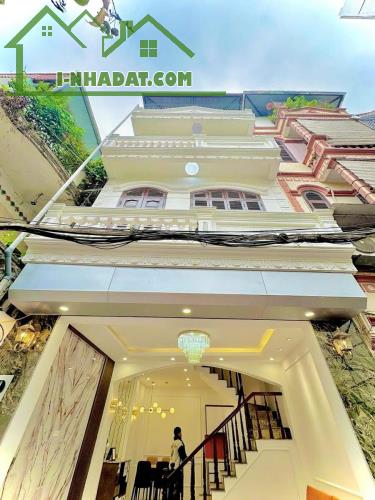 Vị trí vàng! Nhà 4 tầng 35m², Trương Định, Hoàng Mai - Chỉ 6.8 tỷ!