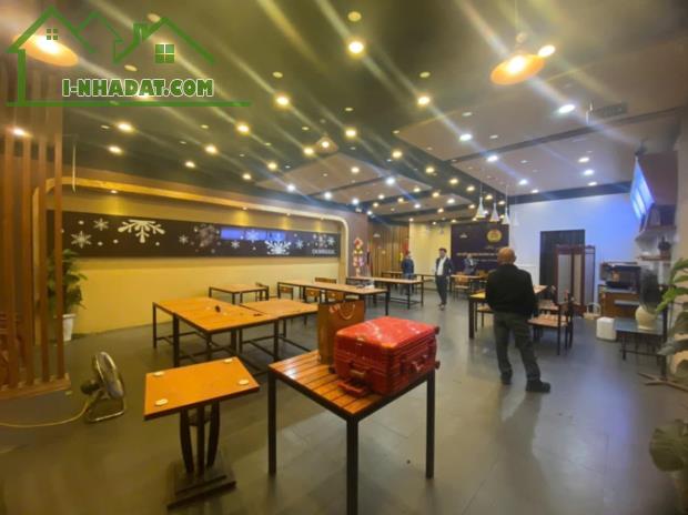 Cho thuê MBKD Nhà hàng, Cafe... tại tầng 1 tòa Mipec 229 Tây Sơn Đống Đa, HN DT: 600m2 - 4