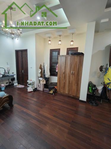 Bán Nhà Khâm Thiên, Đống Đa, 65m2, 8.8 Tỷ, 5 Tầng, Ô Chờ Thang Máy