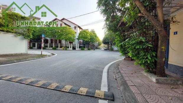 Phố Lâm Hạ, 8 Tầng, Thang Máy, Vỉa Hè, Vị trí Trung Tâm, Kinh Doanh, Văn Phòng - Khách Sạn