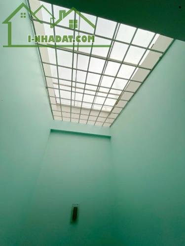 Bán gấp nhà đẹp ở ngay Đặng Thúc Liêng ( Đường số 10 ) 50m2, SHR, chỉ 6.8 tỷ. - 2