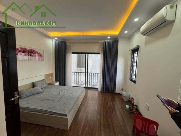 Bán gấp căn 36m2 Phố Ngọc Lâm, lô góc 5 tầng Full nội thất, vài bước ra phố  7.x Tỷ - 3