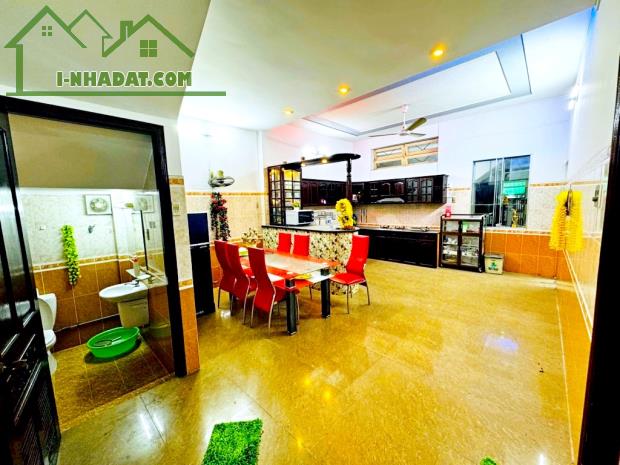 Mặt tiền đường số 3419 Phạm Thế Hiển chỉ 14 tỷ - 1