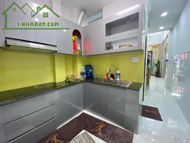 BÁN NHÀ HẺM 185 BÀ HOM QUẬN 6 - 39M2