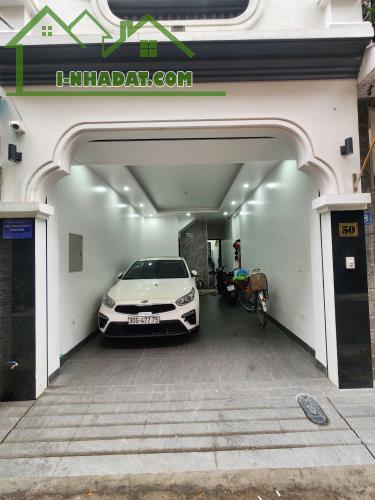 Bán Nhà đẹp Yên Lạc 57m², 5 tầng, thang máy, ô tô tránh, chỉ 18.8 tỷ - LH 0795986686