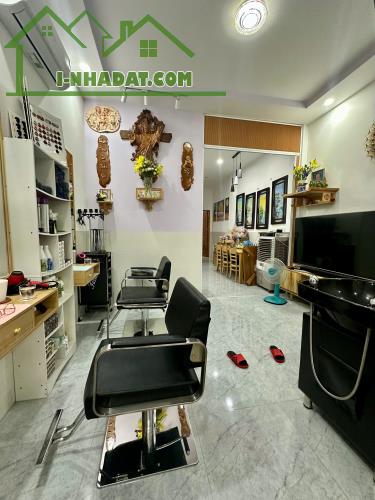 Bán nhà phường Tân Phong gần bệnh viện 7B, GX Thái Hiệp sổ riêng kinh doanh nhỏ lẻ - 2