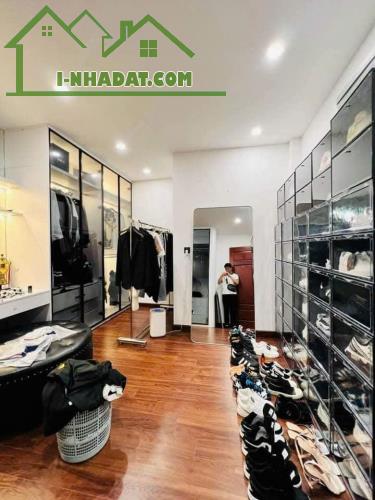Nhà mới đẹp ô tô tránh, KD tốt Trần Kim Xuyến - Hạ Yên Quyết 5 tầng 50m2 full nội thất xịn - 3