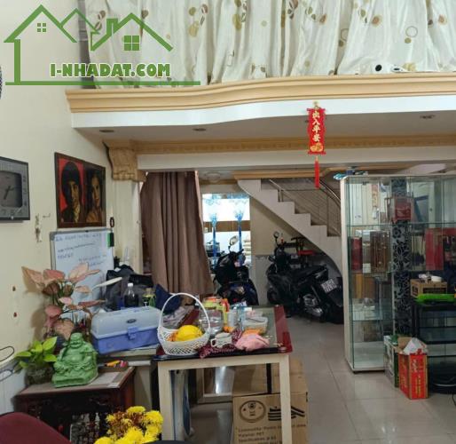 BÁN NHÀ HẺM XE TẢI KHU KIỀU ĐÀM,QUẬN 7,42M2,3 TẦNG.CHỈ 5.X TỶ - 2