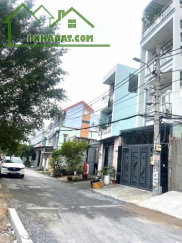 Bán Nhà 2 Tầng 40m2_5*8 Chỉ 4.35 tỷ Khu Vip Bên Sông Hiệp Bình Chánh Thủ Đức Phạm Văn